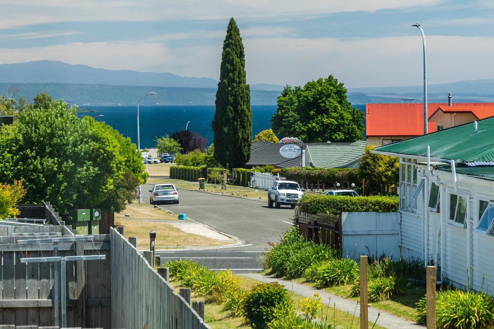 Town Gem Villa Taupo Exterior photo